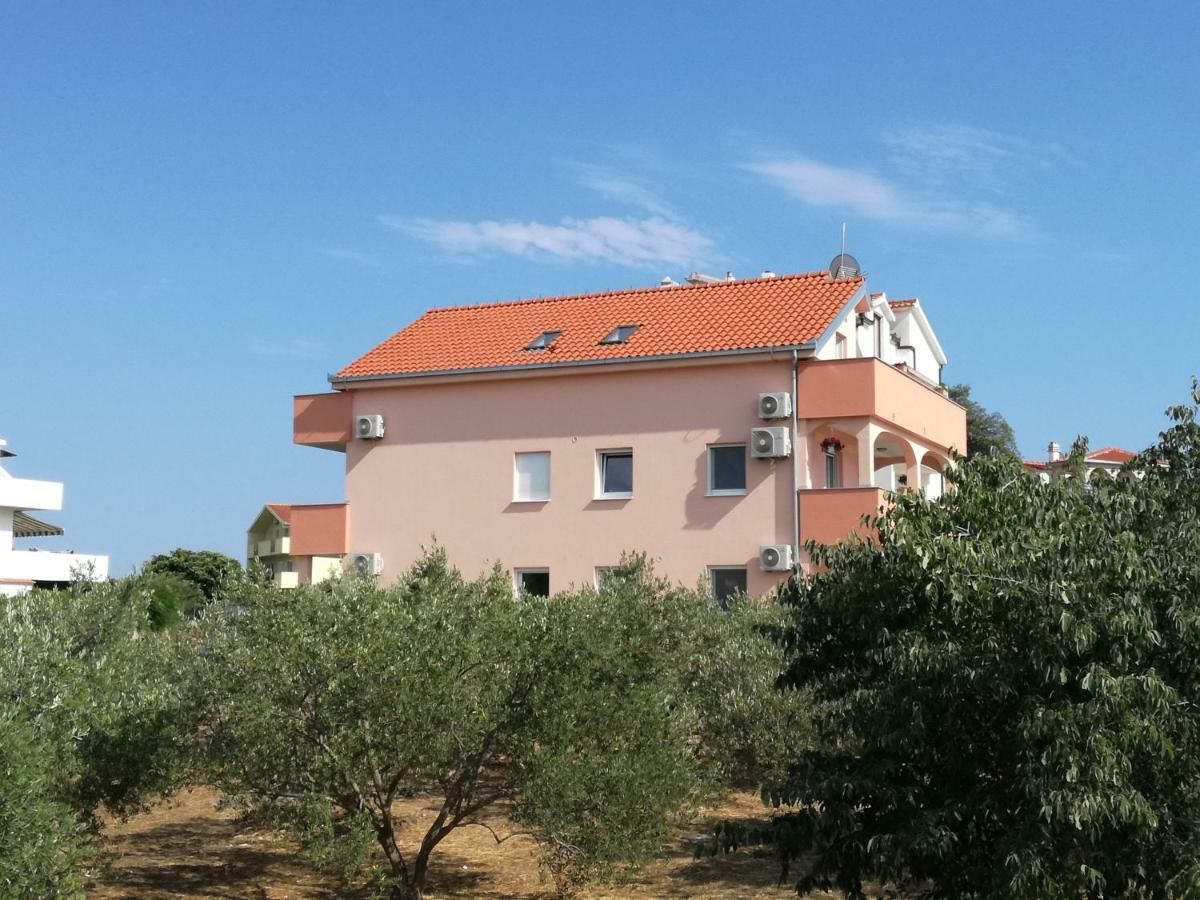 Apartment Juric Trogir Luaran gambar