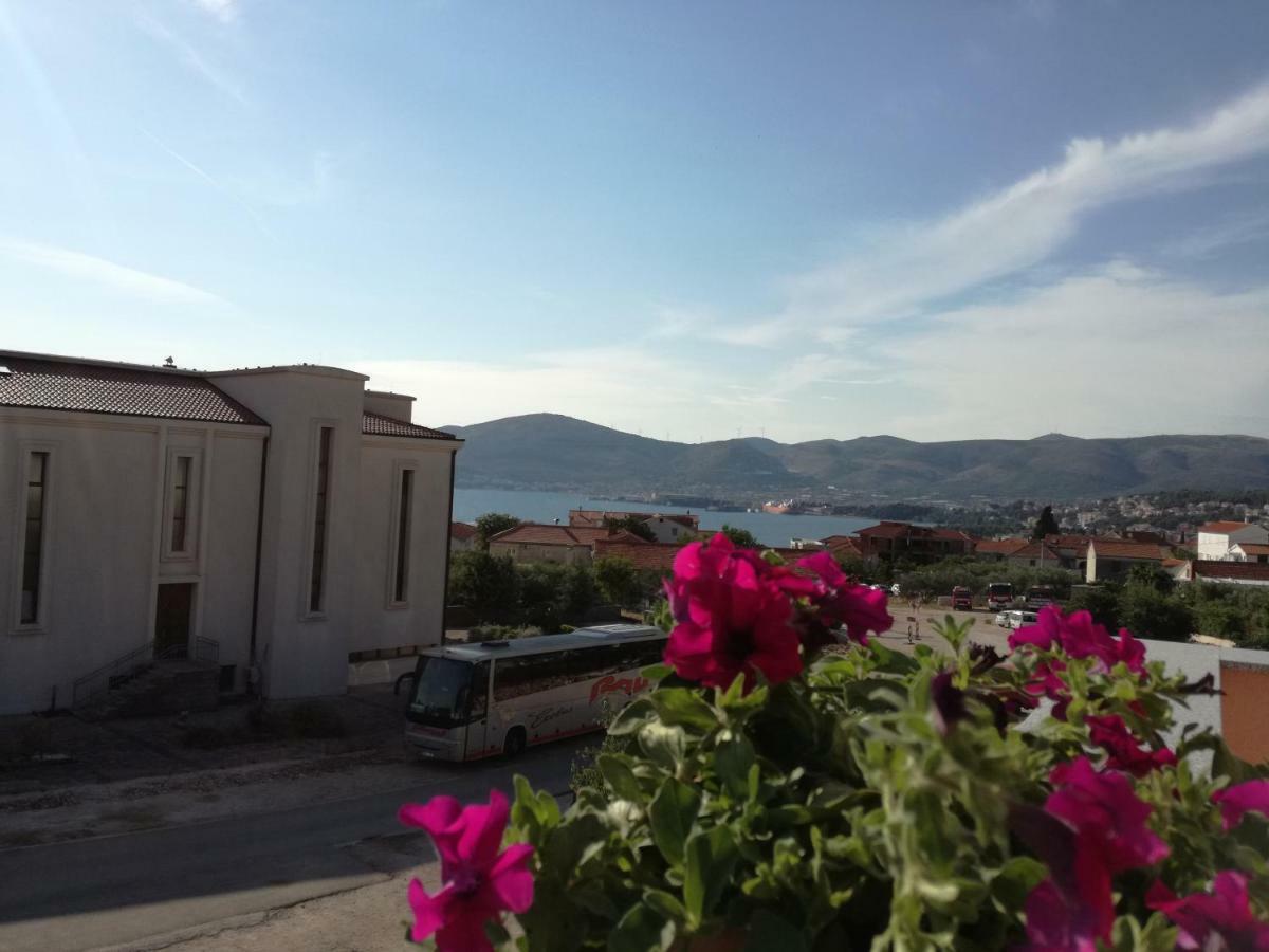 Apartment Juric Trogir Luaran gambar