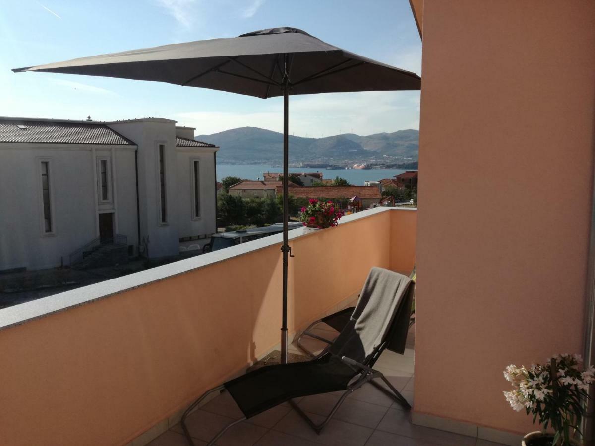 Apartment Juric Trogir Luaran gambar