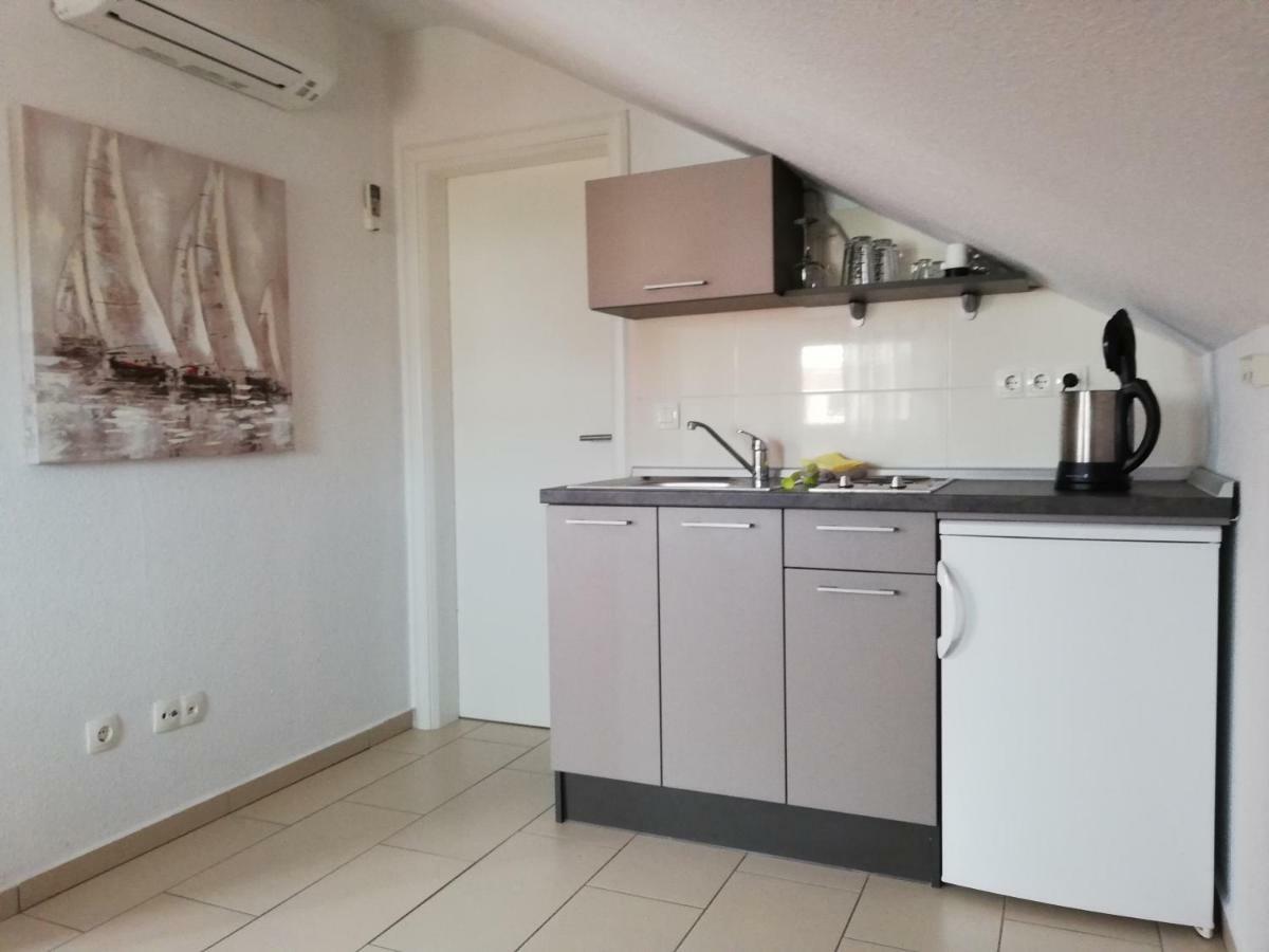 Apartment Juric Trogir Luaran gambar