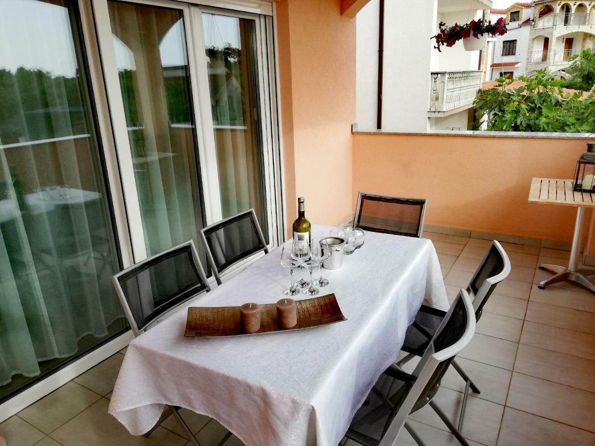 Apartment Juric Trogir Luaran gambar